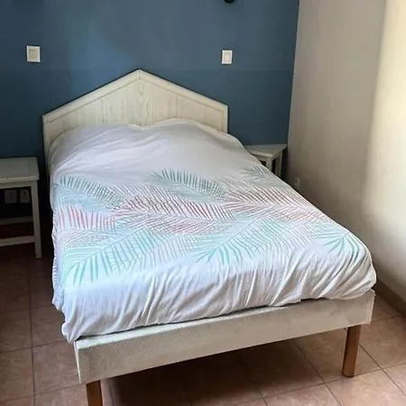Διαμέρισμα 3 For 6 People
